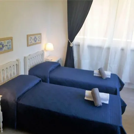 Vatican Flowers V Apartamento *